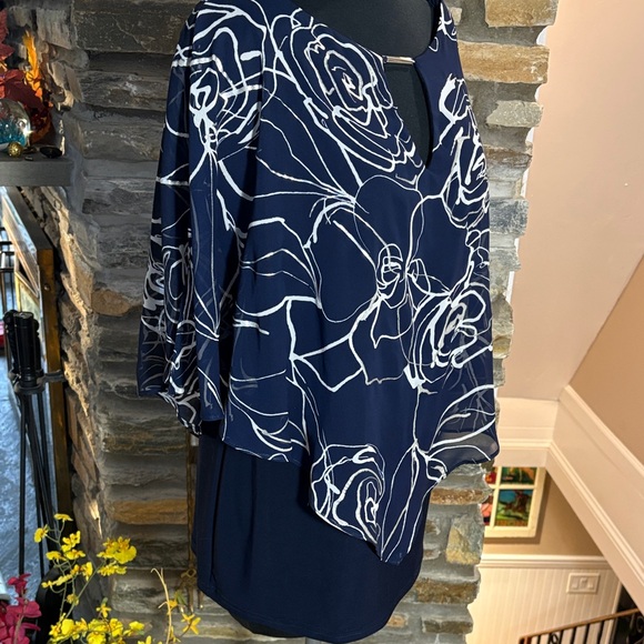 NWT Joseph Ribkoff Navy Blue and silver Rose Print Blouse - Picture 4 of 6